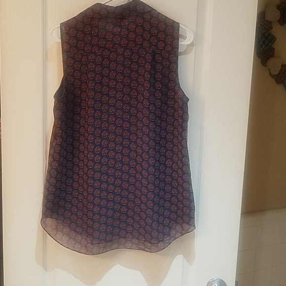 Cabi - Picture 4 of 4